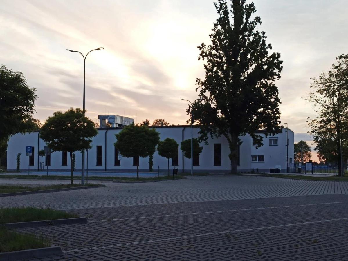 Hotel Sportowy Wolsztyn Exteriér fotografie